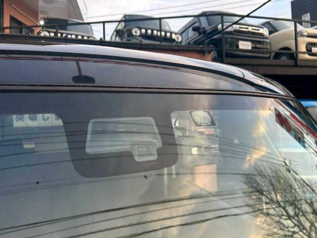 スペーシア ハイブリッドＸ　４ＷＤ　ナビ付　バックカメラ　ドライブレコーダー　両側パワースライドドア　プッシュスタート　アイドリングストップ　衝突被害軽減ブレーキ　横滑防止　車線逸脱防止（10枚目）