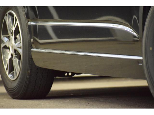 ハイエースワゴン ＧＬ　４ＷＤ　本州仕入／社外エアロ／社外テール／ベッドキット／フリップダウンモニター／キセノンヘッドライト／社外メモリーナビ／バックカメラ／ドライブレコーダー（17枚目）