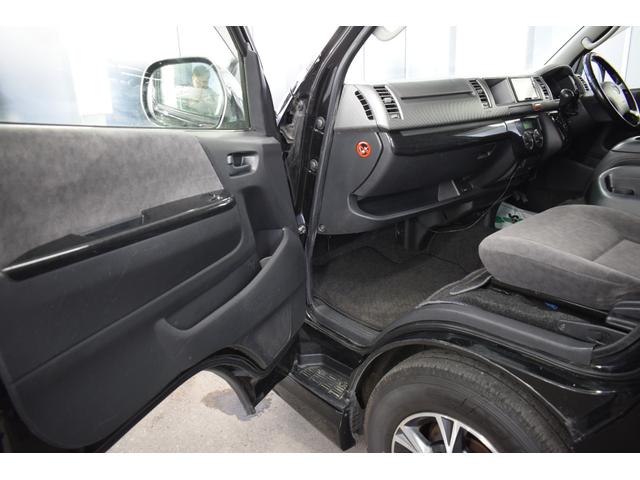 ハイエースワゴン ＧＬ　４ＷＤ　本州仕入／社外エアロ／社外テール／ベッドキット／フリップダウンモニター／キセノンヘッドライト／社外メモリーナビ／バックカメラ／ドライブレコーダー（39枚目）