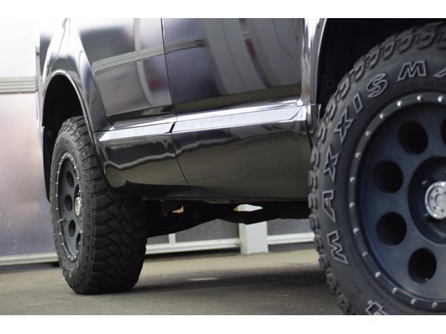 デリカＤ：５ Ｄ　パワーパッケージ　４ＷＤ　リフトアップ／社外ショックアブソーバー／社外１６インチアルミ／グリルマーカー／チッピング塗装／社外メモリーナビ／バックカメラ／ＪＡＯＳスキッドプレート／（22枚目）