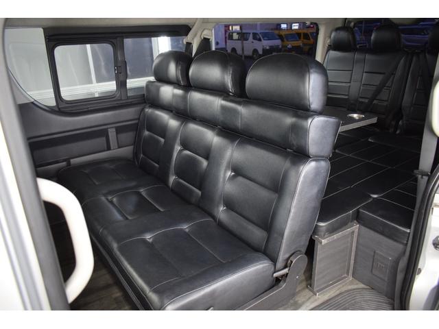 ハイエースワゴン ＧＬ　４ＷＤ　フレックスオリジナルＶｅｒ．２ベッドキット／フロントツインモニター／フリップダウンモニター／レザー調シートカバー／ＬＥＤヘッドライト／本州仕入／寒冷地仕様／スマートキー／プッシュスタート（40枚目）