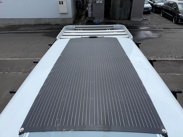 ハイエースワゴン ＧＬ　４ＷＤ　ルーフテント／ソーラーパネル／サブバッテリー／ポータブルバッテリー／ポータブルバッテリー／電子レンジ／レカロシート／バックカメラ／サイドカメラ／社外メモリーナビＴＶ／リアモニター（62枚目）