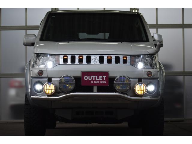 デリカＤ：５ Ｄ　パワーパッケージ　４ＷＤ　４インチリフトアップ／社外マフラー／バンパーガード／社外フォグ／ＬＥＤ／キセノンヘッドライト／社外１６インチホイール／フリップダウンモニター／社外メモリーナビ／パワーバックドア（12枚目）