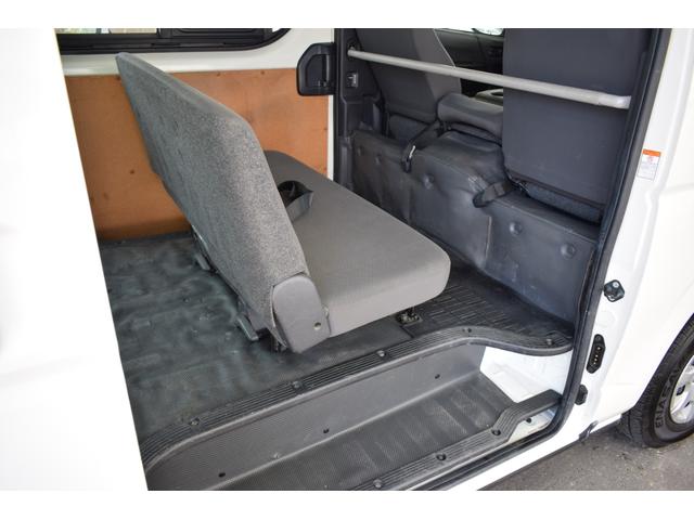 ブローニィバン ロングＤＸ　４ＷＤ　ディーゼルターボ／本州仕入／寒冷地仕様／衝突被害軽減ブレーキ／６人乗りキーレスエントリー／リアヒーター／リアミラー／ビルトインＥＴＣ／オートハイビーム／（67枚目）