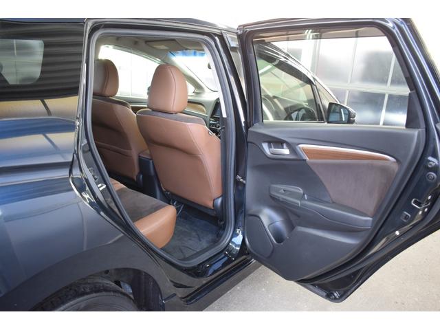 シャトル ハイブリッドＺ　４ＷＤ　ＬＥＤヘッドライト／純正８インチナビ／ハーフレザーシート／クルーズコントロール／寒冷地仕様／スマートキー／プッシュスタート／本州仕入／シートヒーター／バックカメラ（58枚目）