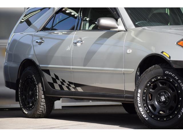 マークIIブリット ２．５ｉＲ－Ｓ　Ｆｏｕｒ　４ＷＤ　本州仕入れ／オープンカントリー／キセノンヘッドランプ／社外ルーフキャリア／ディスプレイオーディオ／純正ナビ／ＬＥＤフォグランプ／社外バンパーガード／ＥＴＣ／ミラー型ドラレコ／バックカメラ（11枚目）