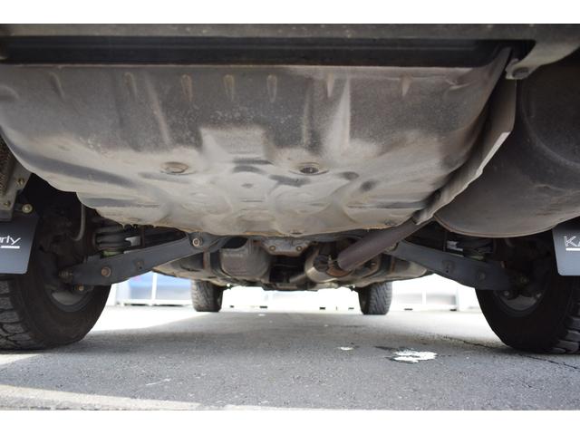 マークIIブリット ２．５ｉＲ－Ｓ　Ｆｏｕｒ　４ＷＤ　本州仕入れ／オープンカントリー／キセノンヘッドランプ／社外ルーフキャリア／ディスプレイオーディオ／純正ナビ／ＬＥＤフォグランプ／社外バンパーガード／ＥＴＣ／ミラー型ドラレコ／バックカメラ（42枚目）