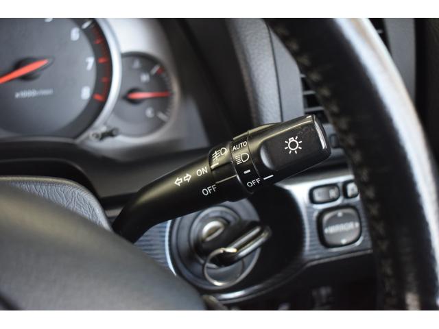 マークIIブリット ２．５ｉＲ－Ｓ　Ｆｏｕｒ　４ＷＤ　本州仕入れ／オープンカントリー／キセノンヘッドランプ／社外ルーフキャリア／ディスプレイオーディオ／純正ナビ／ＬＥＤフォグランプ／社外バンパーガード／ＥＴＣ／ミラー型ドラレコ／バックカメラ（63枚目）