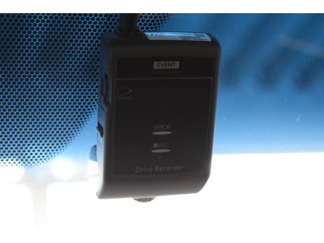 デリカＤ：５ Ｇ　パワーパッケージ　４ＷＤ　オープンカントリー／社外フローティングナビ／フリップダウンモニター／フルセグテレビ／ＥＴＣ／ドライブレコーダー／両側パワースライドドア／クルコン／パドルシフト／エンジンスターター／バックカメラ（70枚目）