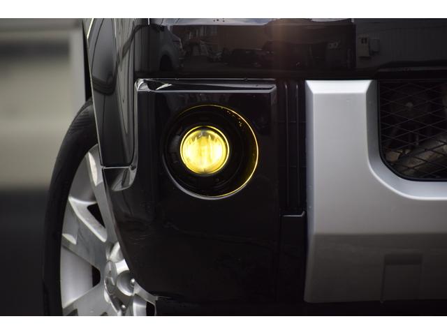 デリカＤ：５ Ｄ　パワーパッケージ　４ＷＤ　クルーズコントロール／前席シートヒーター／チッピング塗装グリル／キセノンヘッドライト／ＬＥＤフォグランプ／社外メモリーナビ／ＥＴＣ］車載器／バックカメラ／パドルシフト／７人乗りキャプテンシート（16枚目）