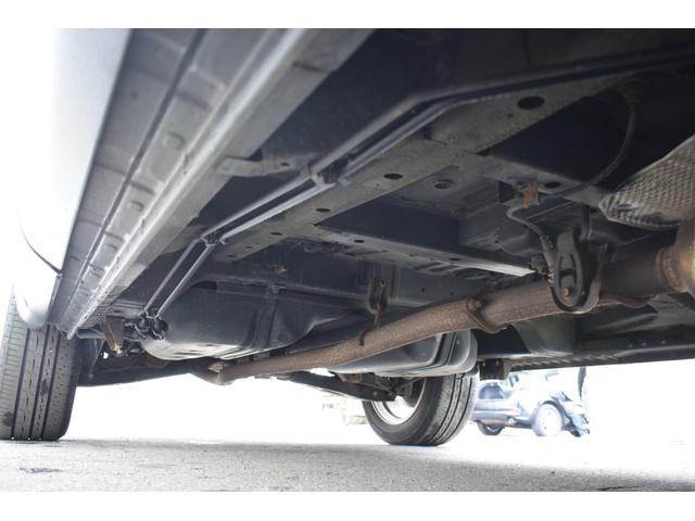 デリカＤ：５ Ｄ　パワーパッケージ　４ＷＤ　クルーズコントロール／前席シートヒーター／チッピング塗装グリル／キセノンヘッドライト／ＬＥＤフォグランプ／社外メモリーナビ／ＥＴＣ］車載器／バックカメラ／パドルシフト／７人乗りキャプテンシート（40枚目）