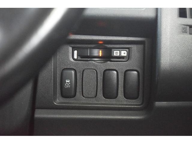 デリカＤ：５ Ｄ　パワーパッケージ　４ＷＤ　クルーズコントロール／前席シートヒーター／チッピング塗装グリル／キセノンヘッドライト／ＬＥＤフォグランプ／社外メモリーナビ／ＥＴＣ］車載器／バックカメラ／パドルシフト／７人乗りキャプテンシート（64枚目）