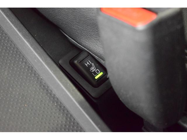 デリカＤ：５ Ｄ　パワーパッケージ　４ＷＤ　クルーズコントロール／前席シートヒーター／チッピング塗装グリル／キセノンヘッドライト／ＬＥＤフォグランプ／社外メモリーナビ／ＥＴＣ］車載器／バックカメラ／パドルシフト／７人乗りキャプテンシート（73枚目）