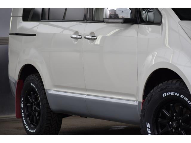 デリカD:5 D プレミアム 4WD ロックフォードプレミアムサウンド/新品オープンカントリー/新品16インチアルミ/パワーバックドア/ETC/フロントカメラ/サイドカメラ/バックカメラ/チッピング塗装グリル/キセノン(11枚目)
