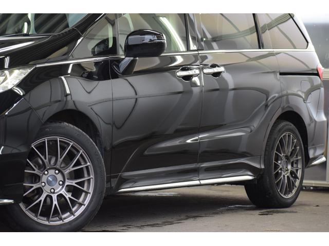 オデッセイ 2.4アブソルートEXホンダセンシング 4WD 4WD ハーフレザー/マルチビューモニター/フリップダウンモニター/パワーシート/大型アームレスト/ETC車載器/両側パワースライドドア/革巻きステアリング/ENKEI18インチアルミ(2枚目)