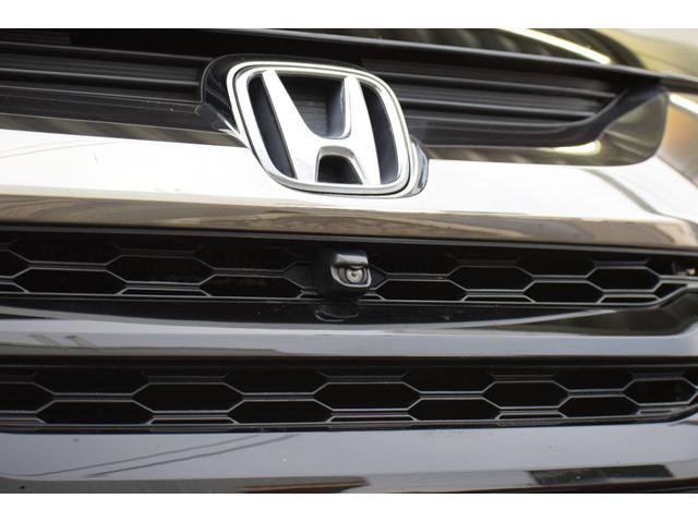 オデッセイ 2.4アブソルートEXホンダセンシング 4WD 4WD ハーフレザー/マルチビューモニター/フリップダウンモニター/パワーシート/大型アームレスト/ETC車載器/両側パワースライドドア/革巻きステアリング/ENKEI18インチアルミ(21枚目)