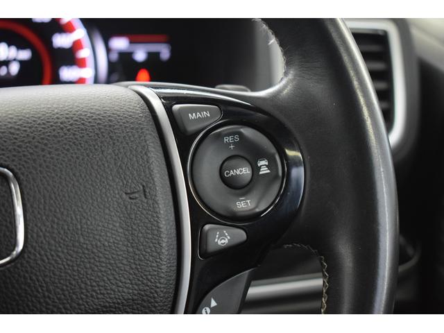 オデッセイ 2.4アブソルートEXホンダセンシング 4WD 4WD ハーフレザー/マルチビューモニター/フリップダウンモニター/パワーシート/大型アームレスト/ETC車載器/両側パワースライドドア/革巻きステアリング/ENKEI18インチアルミ(57枚目)