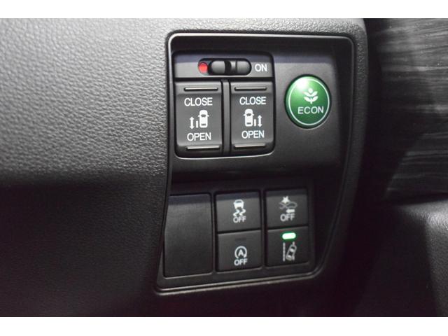 オデッセイ 2.4アブソルートEXホンダセンシング 4WD 4WD ハーフレザー/マルチビューモニター/フリップダウンモニター/パワーシート/大型アームレスト/ETC車載器/両側パワースライドドア/革巻きステアリング/ENKEI18インチアルミ(63枚目)