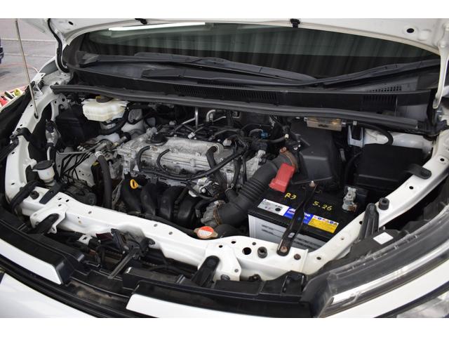 ヴォクシー キャンピング　４ＷＤ　４ＷＤ　５人乗りキャンピング／外部電源／ＦＦヒーター／走行充電／回転シート／ベットキット／サブバッテリー／インバーター／純正エンジンスターター／バックカメラ／遮光カーテン／ポータブル冷蔵庫（79枚目）