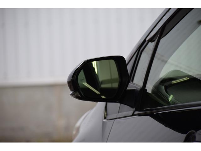 プリウス SセーフティプラスII 4WD 寒冷地仕様/モデリスタエアロ/モデリスタ17インチアルミ/モデリスタシートカバー/ディスプレイオーディオ/レーダークルーズ/LEDヘッドライト/LEDフォグ/1500W給電/バックカメラ(9枚目)