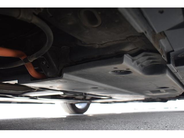 プリウス SセーフティプラスII 4WD 寒冷地仕様/モデリスタエアロ/モデリスタ17インチアルミ/モデリスタシートカバー/ディスプレイオーディオ/レーダークルーズ/LEDヘッドライト/LEDフォグ/1500W給電/バックカメラ(42枚目)