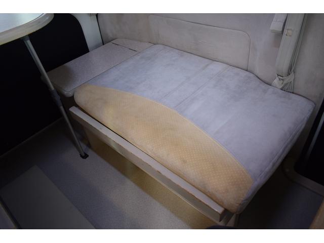ライトエースバン GL 4WD タコスハナ/キャンピング/サブバッテリー/寒冷地仕様/FFヒーター/ルーフベント/インバータ/バンクベット/サイドオーニング/外部電源/バックカメラ/ETC車載器/リヤフォグランプ/8ナンバー(11枚目)