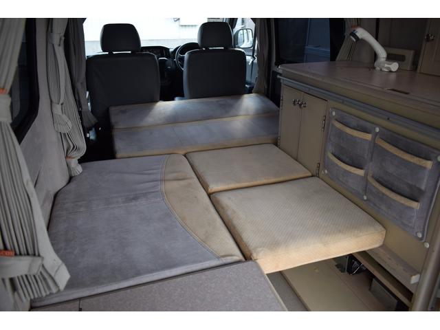 ライトエースバン GL 4WD タコスハナ/キャンピング/サブバッテリー/寒冷地仕様/FFヒーター/ルーフベント/インバータ/バンクベット/サイドオーニング/外部電源/バックカメラ/ETC車載器/リヤフォグランプ/8ナンバー(18枚目)