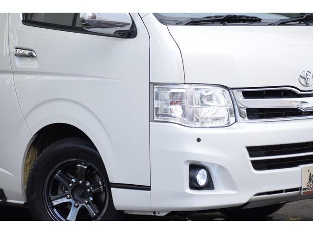 ハイエースバン ロングワイドスーパＧＬマルチロルトランスポタタイプＩＩ　４ＷＤ　３型モデル／モデリスタＭＲＴタイプ２／ロンリュームフロア／収納ＢＯＸ付フルトリム／ベッドキット／純正エンジンスターター社外アルミホイール／純正ＳＤナビＴＶ／バックカメラ／キセノン／ＬＥＤフォグ（15枚目）
