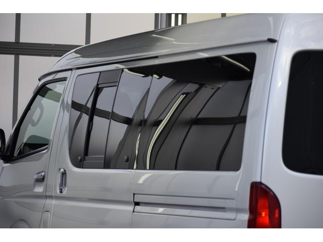 ハイエースバン ロングワイドスーパＧＬマルチロルトランスポタタイプＩＩ　４ＷＤ　３型モデル／モデリスタＭＲＴタイプ２／ロンリュームフロア／収納ＢＯＸ付フルトリム／ベッドキット／純正エンジンスターター社外アルミホイール／純正ＳＤナビＴＶ／バックカメラ／キセノン／ＬＥＤフォグ（32枚目）