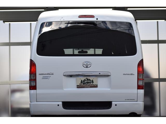 ハイエースバン ロングワイドスーパＧＬマルチロルトランスポタタイプＩＩ　４ＷＤ　３型モデル／モデリスタＭＲＴタイプ２／ロンリュームフロア／収納ＢＯＸ付フルトリム／ベッドキット／純正エンジンスターター社外アルミホイール／純正ＳＤナビＴＶ／バックカメラ／キセノン／ＬＥＤフォグ（38枚目）