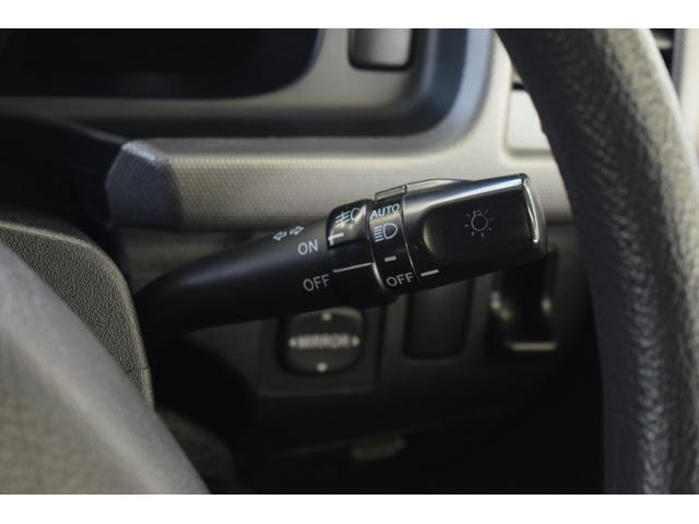 ハイエースバン ロングワイドスーパＧＬマルチロルトランスポタタイプＩＩ　４ＷＤ　３型モデル／モデリスタＭＲＴタイプ２／ロンリュームフロア／収納ＢＯＸ付フルトリム／ベッドキット／純正エンジンスターター社外アルミホイール／純正ＳＤナビＴＶ／バックカメラ／キセノン／ＬＥＤフォグ（70枚目）