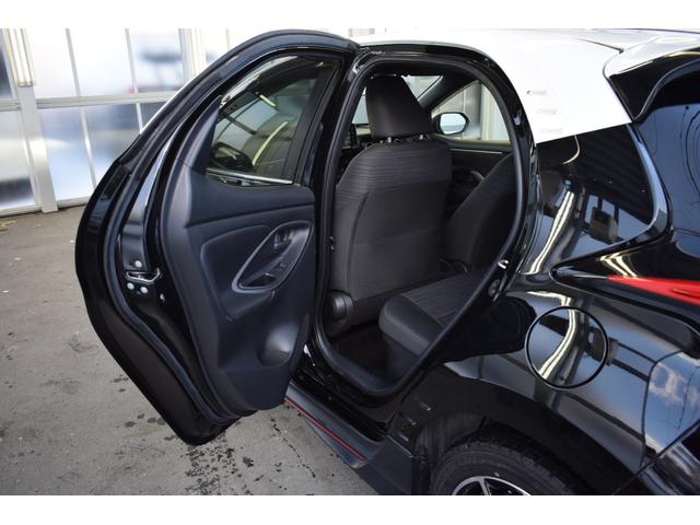 ヤリス ハイブリッドZ 4WD 本州仕入れ/スタッドレスタイヤ/寒冷地仕様/全周囲カメラ/純正ディスプレイオーディオ/LEDヘッドライト/AC100V1500W給電/シートヒーター/クルコン/ドラレコ/ETC2.0(49枚目)