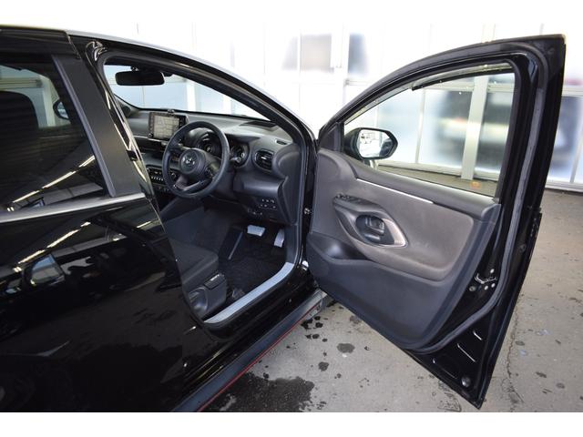 ヤリス ハイブリッドZ 4WD 本州仕入れ/スタッドレスタイヤ/寒冷地仕様/全周囲カメラ/純正ディスプレイオーディオ/LEDヘッドライト/AC100V1500W給電/シートヒーター/クルコン/ドラレコ/ETC2.0(55枚目)