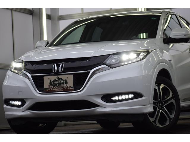 ヴェゼル ハイブリッドＺ・ホンダセンシング　４ＷＤ　シートヒーター／クルーズコントロール／ＬＥＤヘッドライト／ＬＥＤフォグランプ／電動パーキングブレーキ／バックカメラ／プッシュスタート／スマートキー／ＥＴＣ車載器／ドライブレコーダー（10枚目）