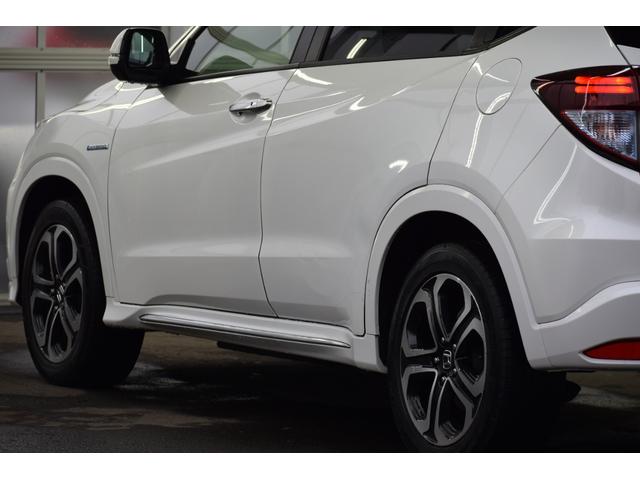 ヴェゼル ハイブリッドＺ・ホンダセンシング　４ＷＤ　シートヒーター／クルーズコントロール／ＬＥＤヘッドライト／ＬＥＤフォグランプ／電動パーキングブレーキ／バックカメラ／プッシュスタート／スマートキー／ＥＴＣ車載器／ドライブレコーダー（27枚目）