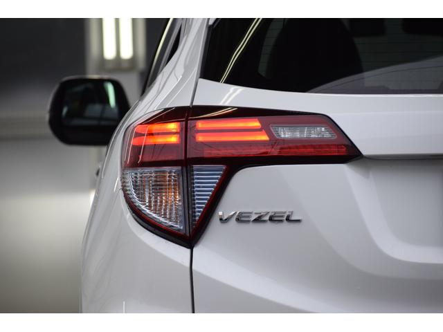 ヴェゼル ハイブリッドＺ・ホンダセンシング　４ＷＤ　シートヒーター／クルーズコントロール／ＬＥＤヘッドライト／ＬＥＤフォグランプ／電動パーキングブレーキ／バックカメラ／プッシュスタート／スマートキー／ＥＴＣ車載器／ドライブレコーダー（30枚目）