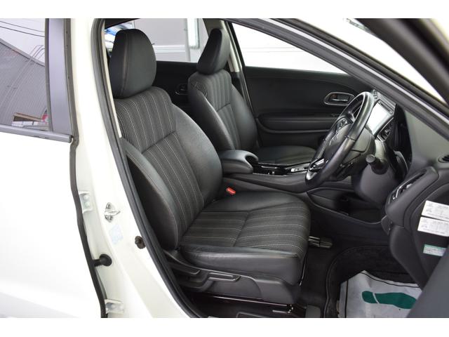 ヴェゼル ハイブリッドＺ・ホンダセンシング　４ＷＤ　シートヒーター／クルーズコントロール／ＬＥＤヘッドライト／ＬＥＤフォグランプ／電動パーキングブレーキ／バックカメラ／プッシュスタート／スマートキー／ＥＴＣ車載器／ドライブレコーダー（51枚目）