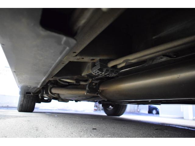 ステップワゴンスパーダ Ｚ　４ＷＤ　９インチ純正ナビ／フリップダウンモニター／バックカメラ／両側パワスラ／ＥＴＣ車載器／イルミネーショングリル／パドルシフト／エンジンスターター／本革巻ステアリング／フットランプ／フルセグテレビ（38枚目）