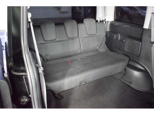 ステップワゴンスパーダ Ｚ　４ＷＤ　９インチ純正ナビ／フリップダウンモニター／バックカメラ／両側パワスラ／ＥＴＣ車載器／イルミネーショングリル／パドルシフト／エンジンスターター／本革巻ステアリング／フットランプ／フルセグテレビ（47枚目）