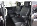 Ｄ　パワーパッケージ　４ＷＤ　クルーズコントロール／前席シートヒーター／チッピング塗装グリル／キセノンヘッドライト／ＬＥＤフォグランプ／社外メモリーナビ／ＥＴＣ］車載器／バックカメラ／パドルシフト／７人乗りキャプテンシート（46枚目）