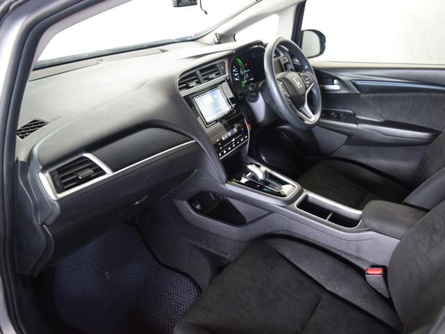 シャトル ハイブリッド ホンダセンシング 4WD 1年保証 夏冬タイヤ付 衝突軽減ブレーキ 前後ドラレコ ナビ Bluetooth バックカメラ プッシュスタート レーンキープアシスト クルーズコントロール クリアランスソナー ドアバイザー(39枚目)