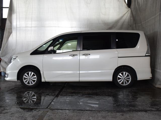 セレナ ハイウェイスター　Ｖセレクション＋セーフティＩＩ　クロスギアパッケージ　４ＷＤ　１年保証　夏冬タイヤ付　ワンオーナー　衝突軽減　両側パワスラ　前後ドラレコ　ナビ　ＴＶ　ＤＶＤ　ＥＴＣ　全方位カメラ　ハーフレザー　ＬＥＤ　エンスタ　プッシュスタート（29枚目）