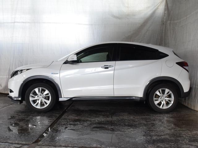 ヴェゼル ハイブリッドX 4WD 1年保証 夏冬タイヤ付 衝突軽減 本革シート プッシュスタート パドルシフト クルーズコントロール シートヒーター ドラレコ ナビTV DVD Bluetooth ETC バックカメラ LED(29枚目)