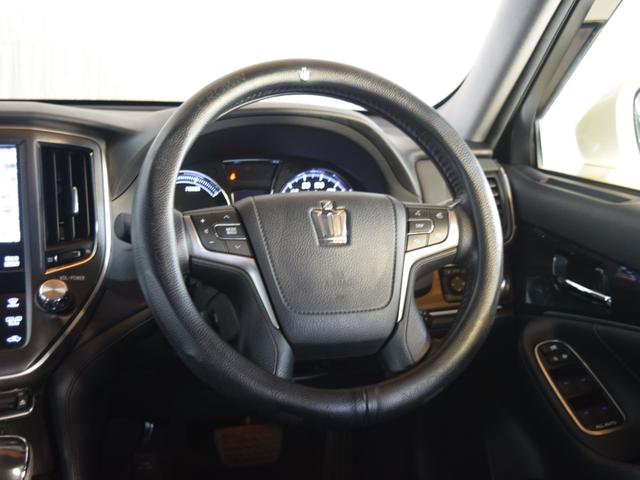 クラウンハイブリッド アスリートＳ　Ｆｏｕｒ　４ＷＤ　１年保証　夏冬タイヤ付　ワンオーナー　プッシュスタート　クルーズコントロール　ナビ　ＴＶ　ＤＶＤ　Ｂｌｕｅｔｏｏｔｈ　ＥＴＣ　バックカメラ　シートヒーター　パワーシート　エンスタ　ＬＥＤ（39枚目）