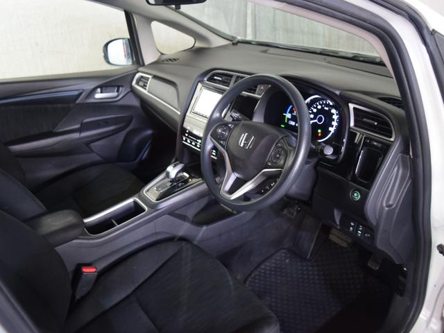 シャトル ハイブリッド　ホンダセンシング　４ＷＤ　１年保証　夏冬タイヤ付　衝突軽減ブレーキ　ドラレコ　ナビ　Ｂｌｕｅｔｏｏｔｈ　バックカメラ　プッシュスタート　レーンキープアシスト　クルーズコントロール　ドアバイザー（37枚目）