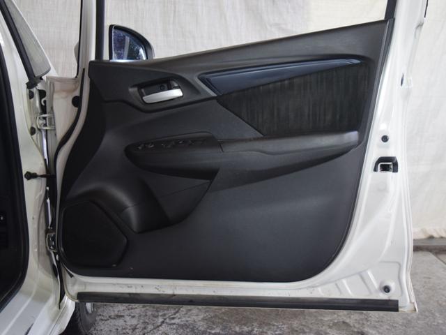 シャトル ハイブリッド　ホンダセンシング　４ＷＤ　１年保証　夏冬タイヤ付　衝突軽減ブレーキ　ドラレコ　ナビ　Ｂｌｕｅｔｏｏｔｈ　バックカメラ　プッシュスタート　レーンキープアシスト　クルーズコントロール　ドアバイザー（48枚目）