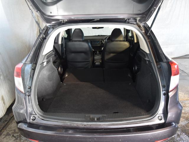 ヴェゼル ハイブリッドＺ・ホンダセンシング　４ＷＤ　１年保証　夏冬タイヤ付　衝突軽減ブレーキ　プッシュスタート　パドルシフト　ドラレコ　ナビ　ＴＶ　ＤＶＤ　Ｂｌｕｅｔｏｏｔｈ　ＥＴＣ　バックカメラ　シートヒーター　エンスタ　クルーズコントロール（21枚目）