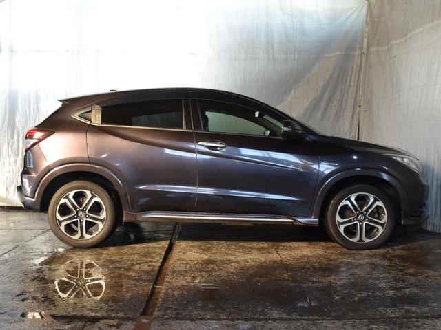 ヴェゼル ハイブリッドＺ・ホンダセンシング　４ＷＤ　１年保証　夏冬タイヤ付　衝突軽減ブレーキ　プッシュスタート　パドルシフト　ドラレコ　ナビ　ＴＶ　ＤＶＤ　Ｂｌｕｅｔｏｏｔｈ　ＥＴＣ　バックカメラ　シートヒーター　エンスタ　クルーズコントロール（32枚目）