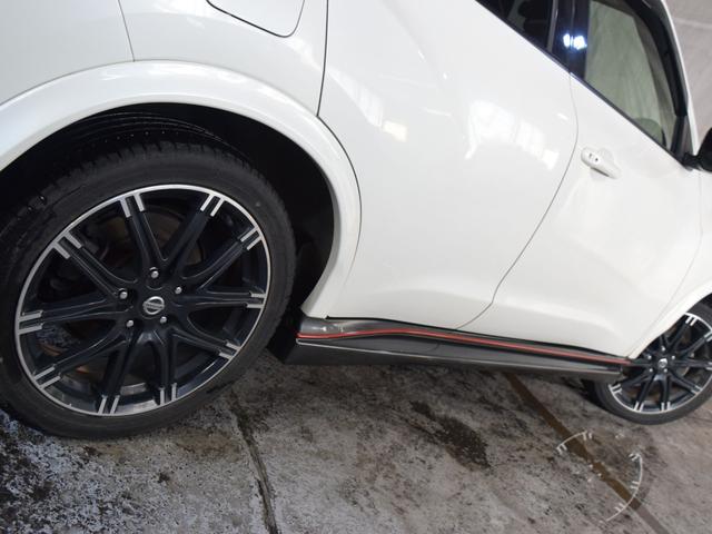 ジューク ニスモ　４ＷＤ　１年保証　夏冬タイヤ付　プッシュスタート　社外ナビ　フルセグＴＶ　ＤＶＤ　Ｂｌｕｅｔｏｏｔｈ　ＥＴＣ　バックカメラ　ドアバイザー　オートライト（35枚目）