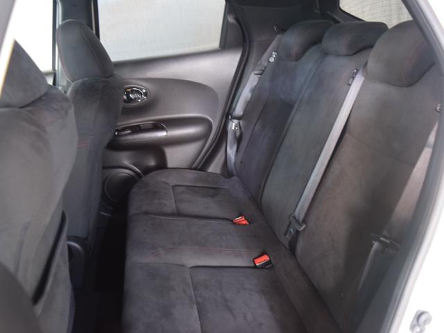 ジューク ニスモ　４ＷＤ　１年保証　夏冬タイヤ付　プッシュスタート　社外ナビ　フルセグＴＶ　ＤＶＤ　Ｂｌｕｅｔｏｏｔｈ　ＥＴＣ　バックカメラ　ドアバイザー　オートライト（52枚目）